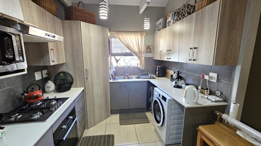 2 Bedroom Property for Sale in Ifafi North West